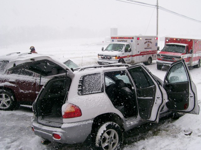 Vehicle Collision with Rescue, 01-17-2008